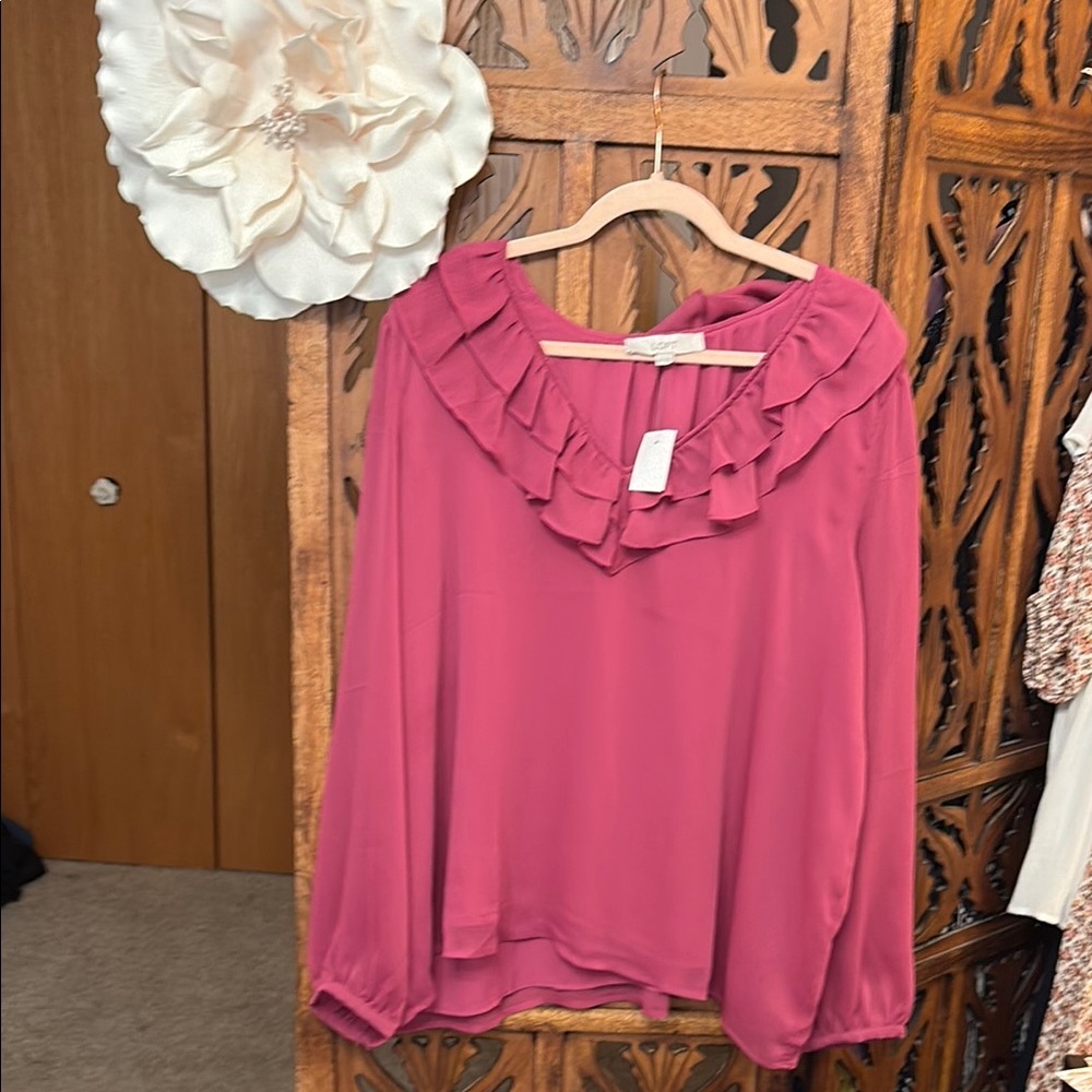 LOFT Ruffled V-Neck Blouse in Rose